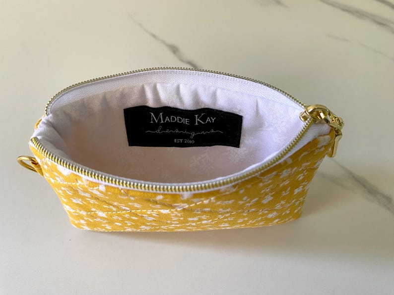 Zipper Pouch